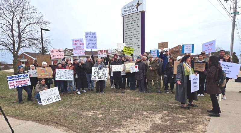New London community shows up for immigrant neighbors on the cusp of being deported
