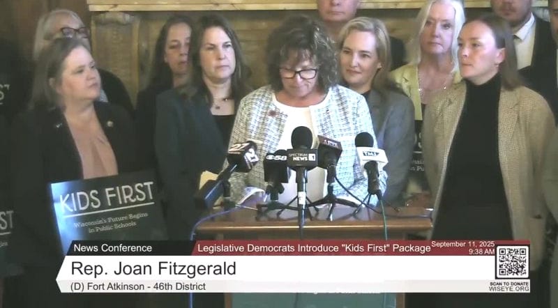 Dems introduce Kids First bill for aid to public schools, students post image
